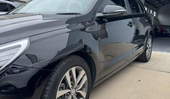 
										Hyundai i30 2017 Active full									