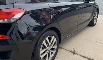 
										Hyundai i30 2017 Active full									