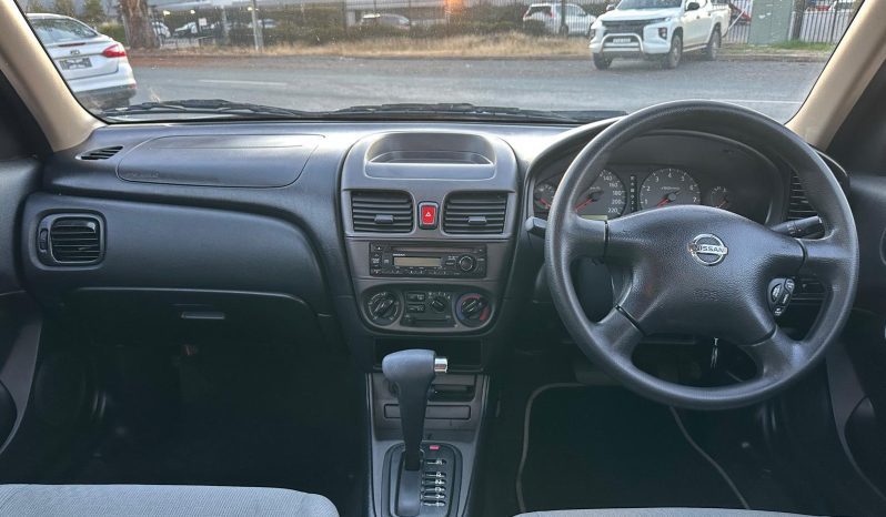 
								Nissan Pulsar 2004 full									