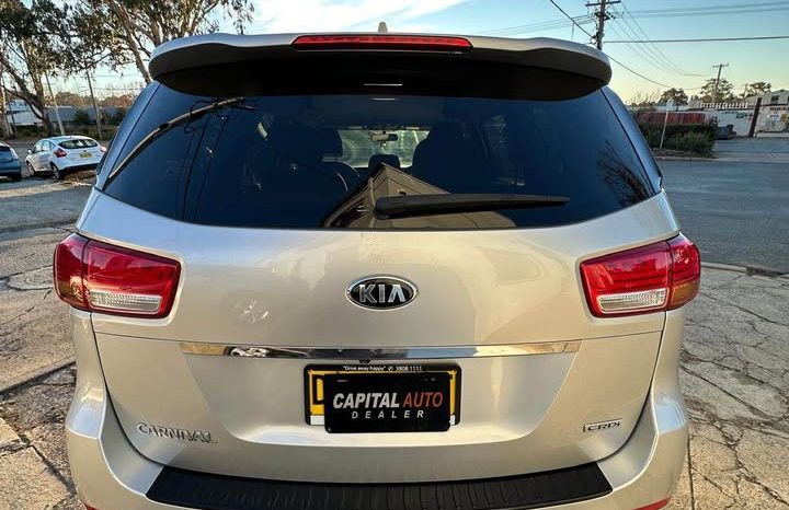 
								Kia Carnival 2015 full									