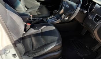 
										Hyundai Elantra Premium 2013 full									