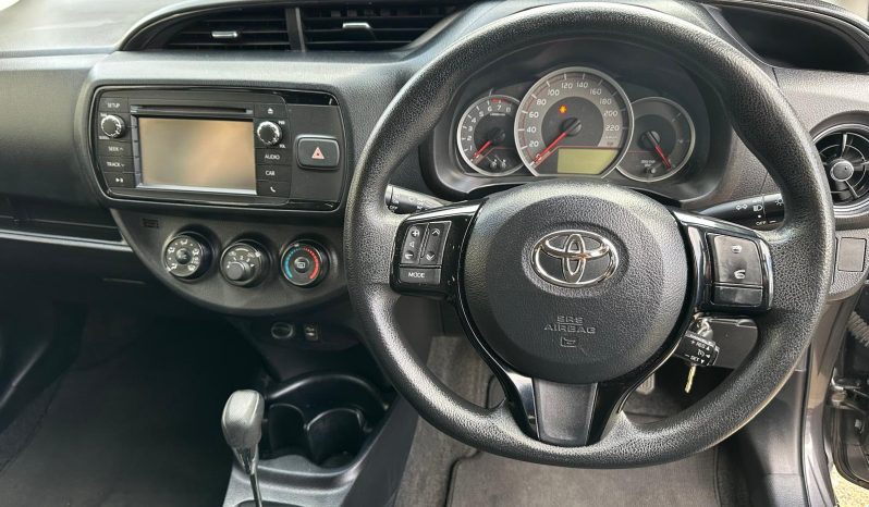 
								Toyota Yaris 2017 full									