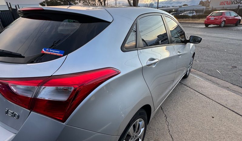 
								Hyundai i30 2012 full									