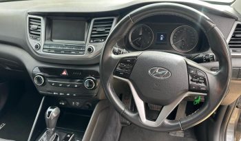 
										Hyundai Tucson Active X 2015 full									