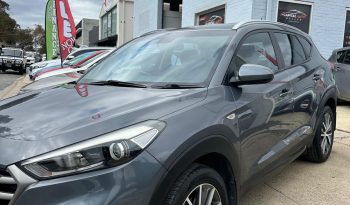 
										Hyundai Tucson Active X 2015 full									