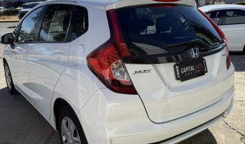 
										Honda Jazz Vti 2018 full									