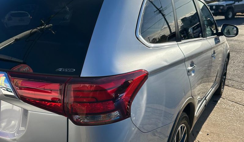 
								Mitsubishi Outlander Exceed 2015 full									