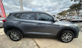
										Hyundai Tucson Active X 2015 full									