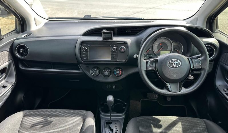 
								Toyota Yaris 2018 full									
