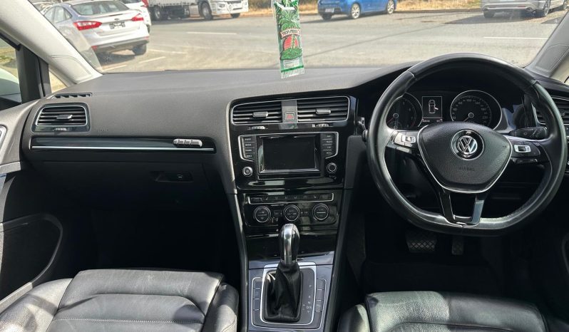 
								Volkswagen Golf 103 TSI Highline 2013 full									