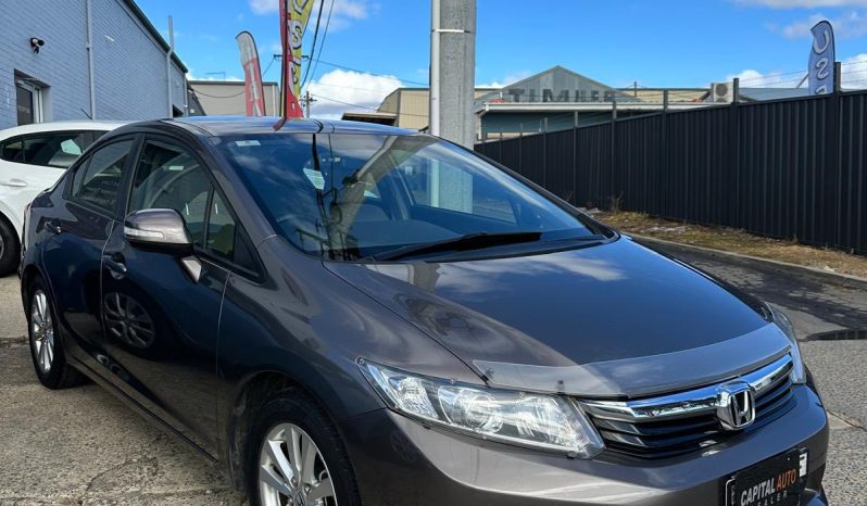 
								Honda Civic 2012 full									