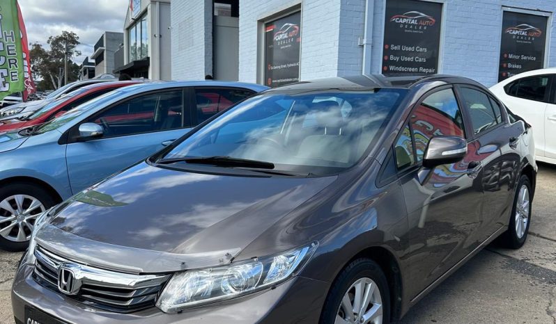 
								Honda Civic 2012 full									