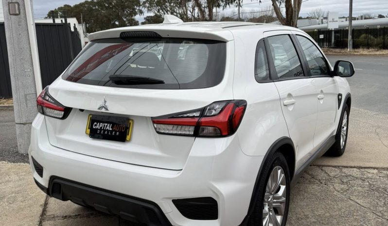 
								Mitsubishi ASX ES 2021 full									
