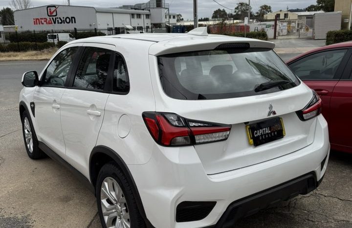 
								Mitsubishi ASX ES 2021 full									