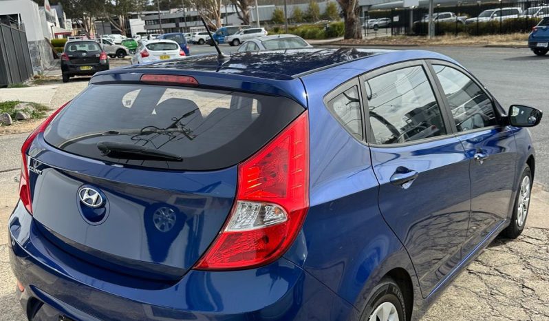 
								Hyundai Accent 2016 full									