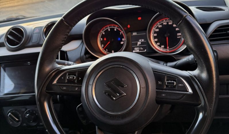 
								Suzuki Swift GL Navigator 2017 full									