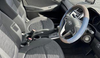 
										Hyundai Accent 2016 full									