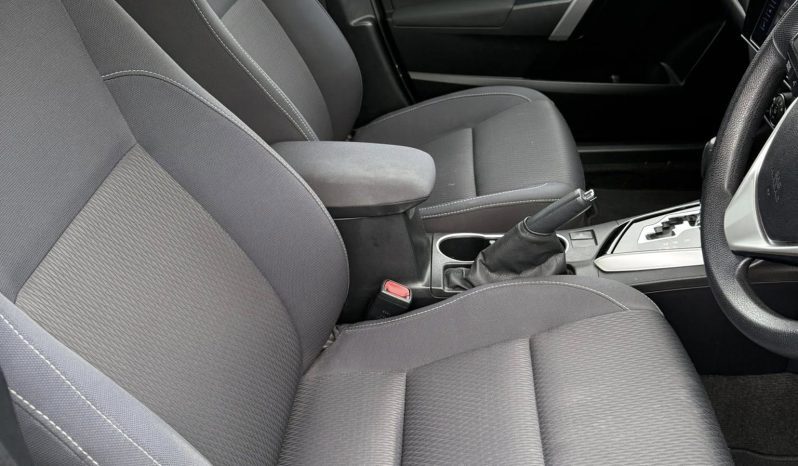 
								oyota Corolla 2017 full									