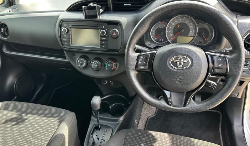 
								Toyota Yaris 2018 full									