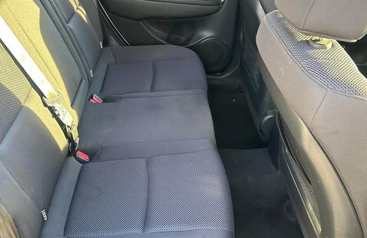 
								Hyundai i30 CW SLX Wagon full									