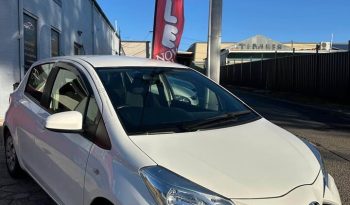 
										Toyota Yaris 2019 full									