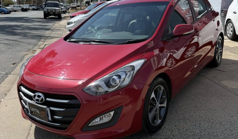 
								Hyundai I30 Active X 2015 full									