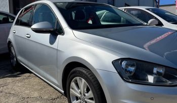 
										Volkswagen Golf 92 TSI Comfortline 2016 full									