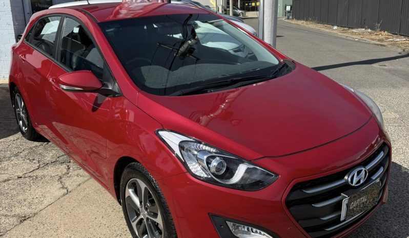 
								Hyundai I30 Active X 2015 full									