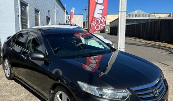 
										Honda Accord Euro Luxury 2011 full									