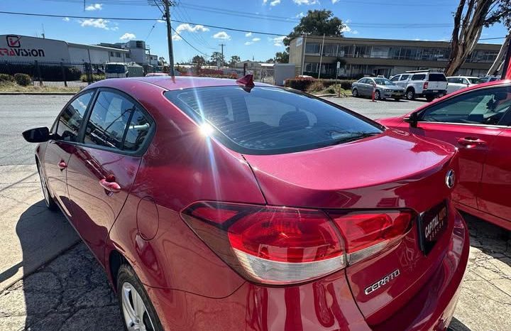 
								Kia Cerato S 2017 full									