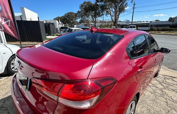 
								Kia Cerato S 2017 full									