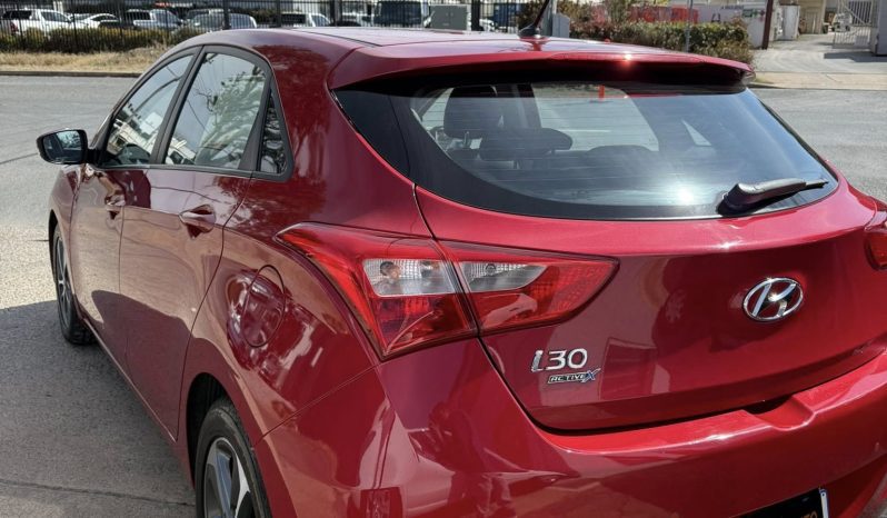 
								Hyundai I30 Active X 2015 full									