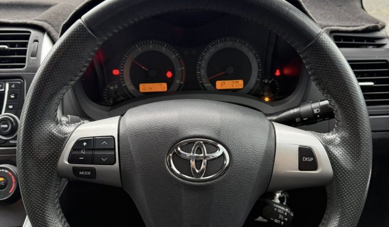 
								Toyota Corolla Ascent Sports 2012 full									