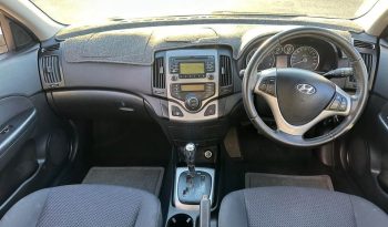 
										Hyundai i30 CW SLX Wagon full									