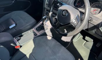 
										Volkswagen Golf 92 TSI Comfortline 2016 full									