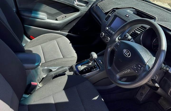 
								Kia Cerato S 2017 full									