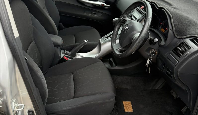 
								Toyota Corolla Ascent Sports 2012 full									