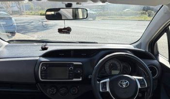 
										Toyota Yaris 2016 1.3L full									