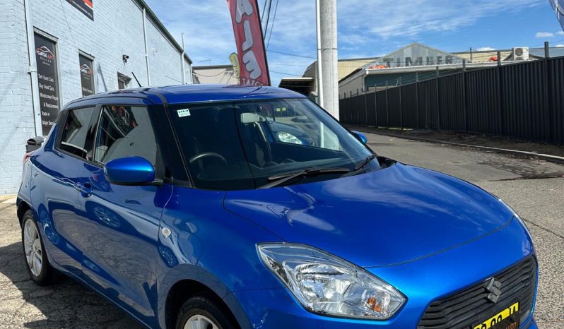 
								Suzuki Swift GL Navigator 2017-18 full									