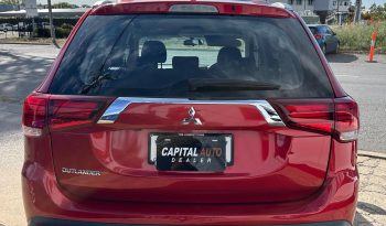 
										Mitsubishi Outlander ES 2018 full									