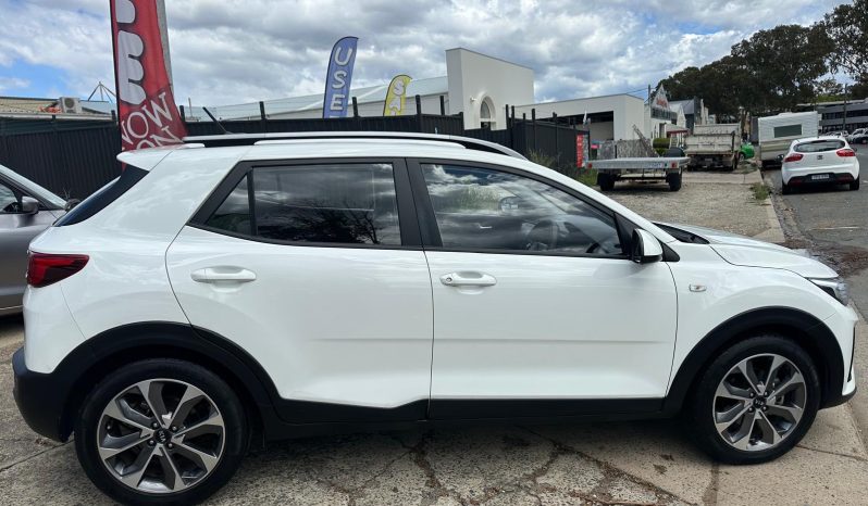 
								Kia Stonic S 2021 full									