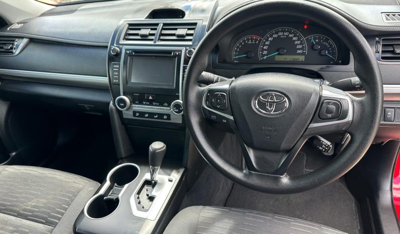 
								Toyota Camry 2017 full									