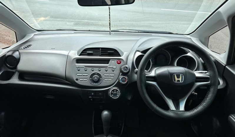 
								Honda Jazz 2008 full									
