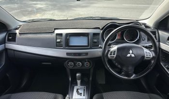
										Mitsubishi Lancer ES Sportback 2010 full									