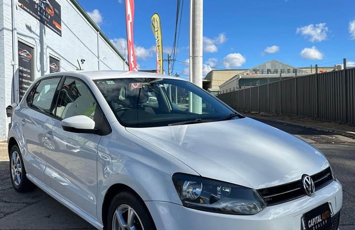 
								Volkswagen Polo TSI Comfortline 2012 full									