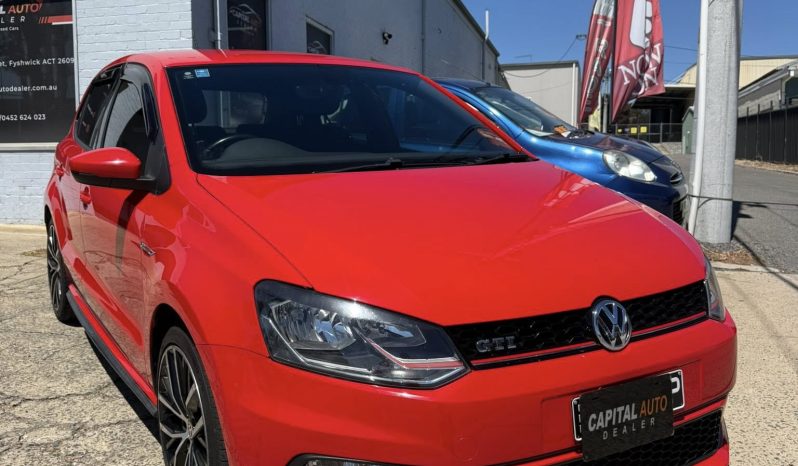 
								Volkswagen Polo GTi 2015 full									