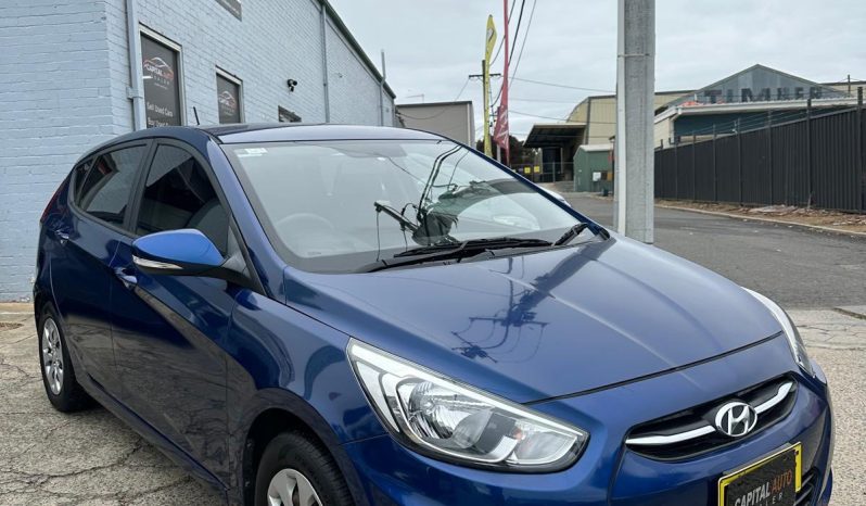 
								Hyundai Accent 2016 MY17 full									