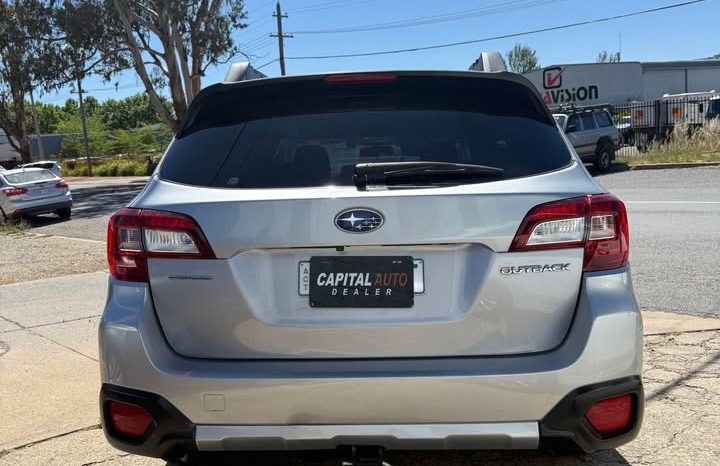 
								Subaru Outback 2017 full									