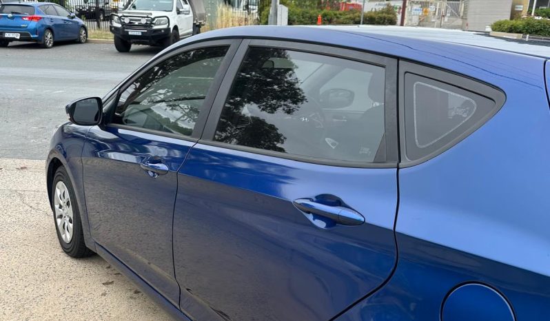 
								Hyundai Accent 2016 MY17 full									