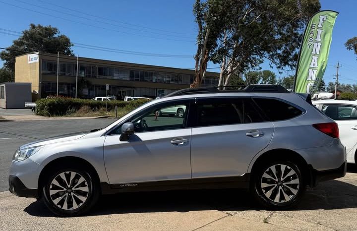 
								Subaru Outback 2017 full									